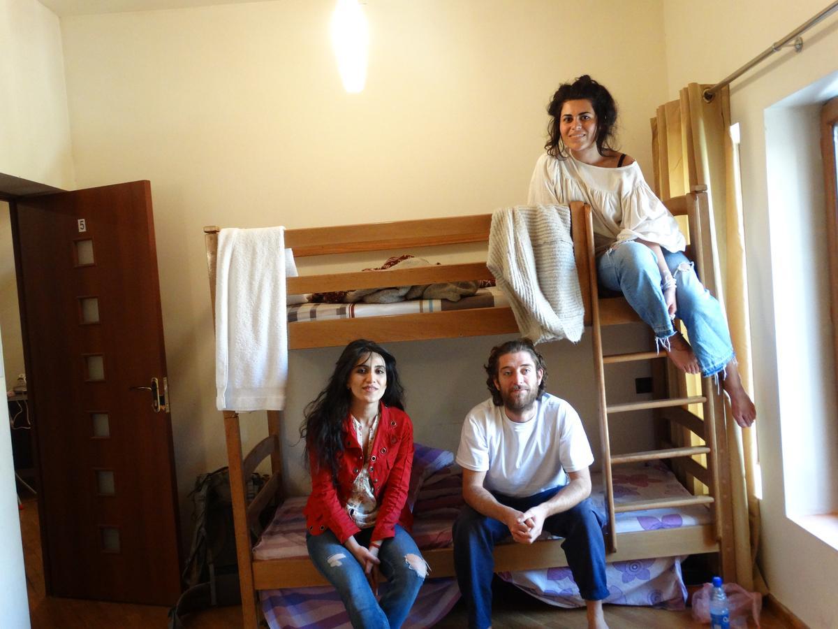 Destiny 1 Hostel Ереван Экстерьер фото