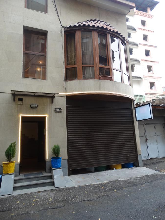 Destiny 1 Hostel Ереван Экстерьер фото